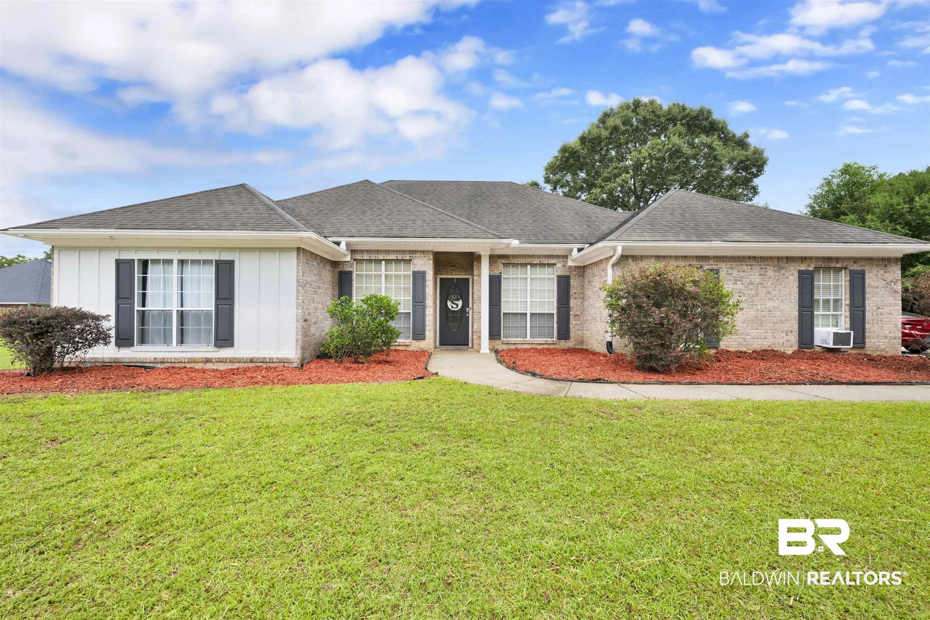 Photo of Listing #399295