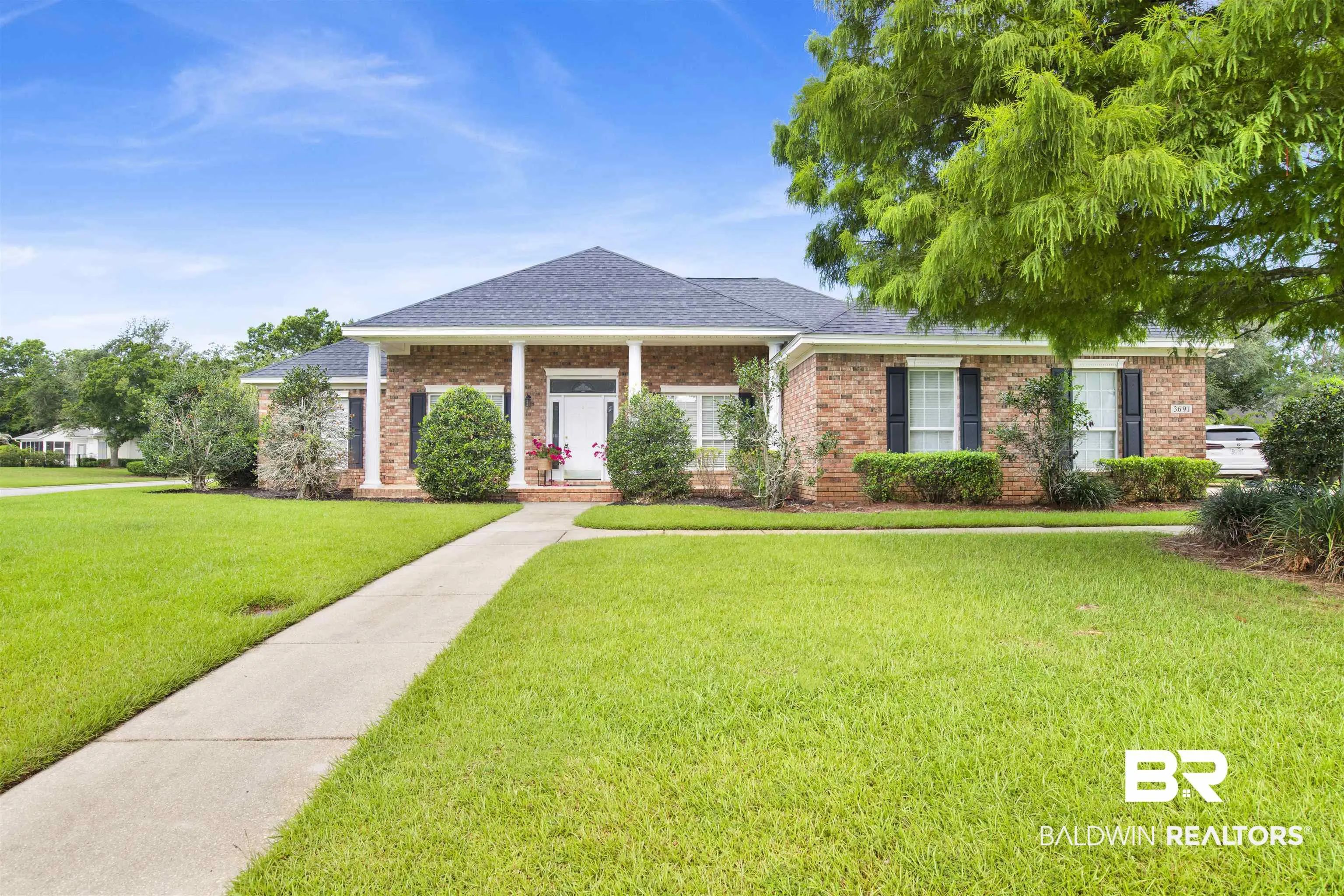 Photo of Listing #382362