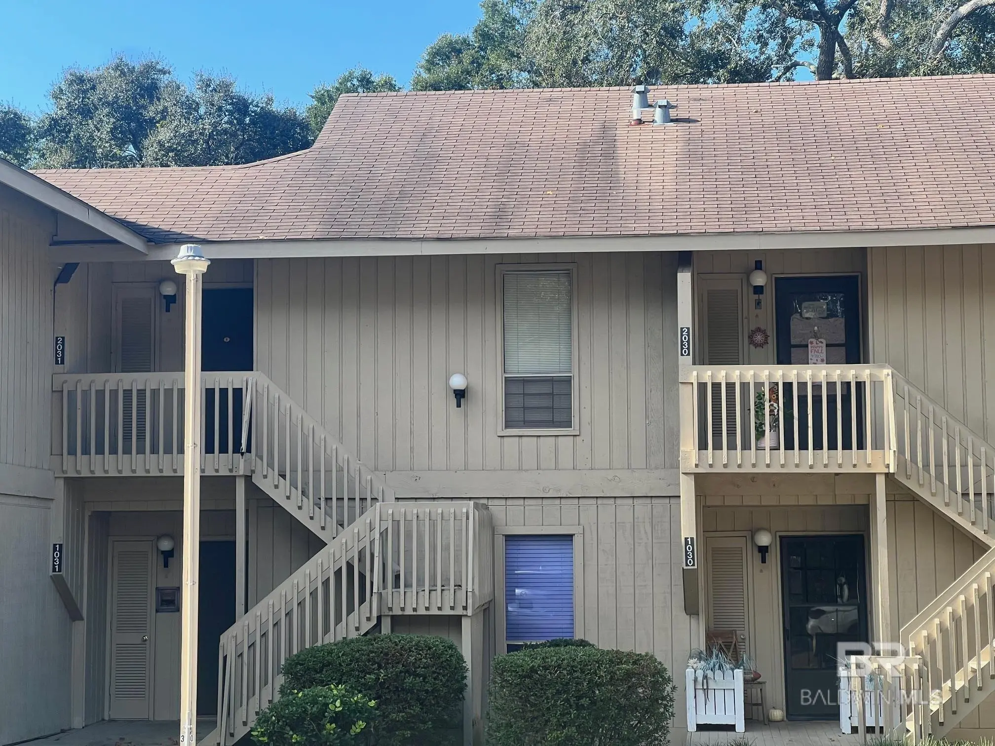 Photo of Listing #387637