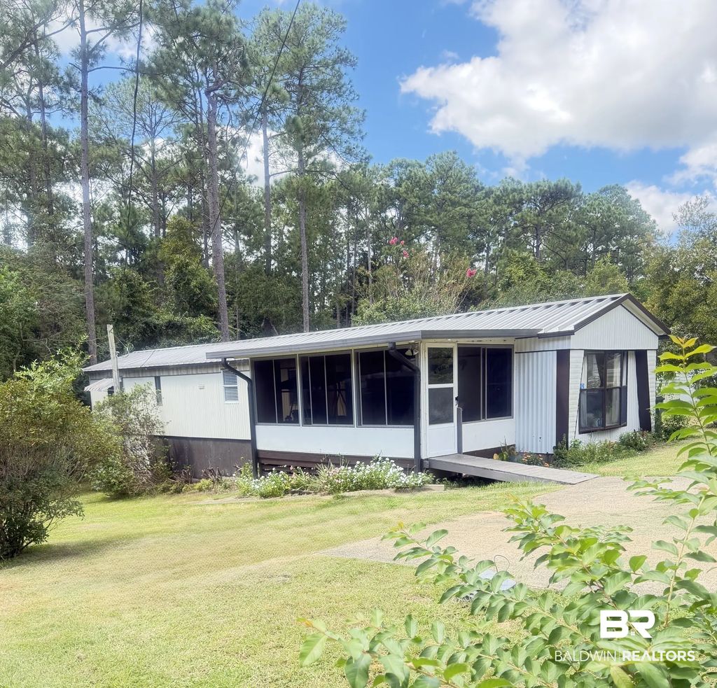 1407 Ridgewood Drive, Lillian