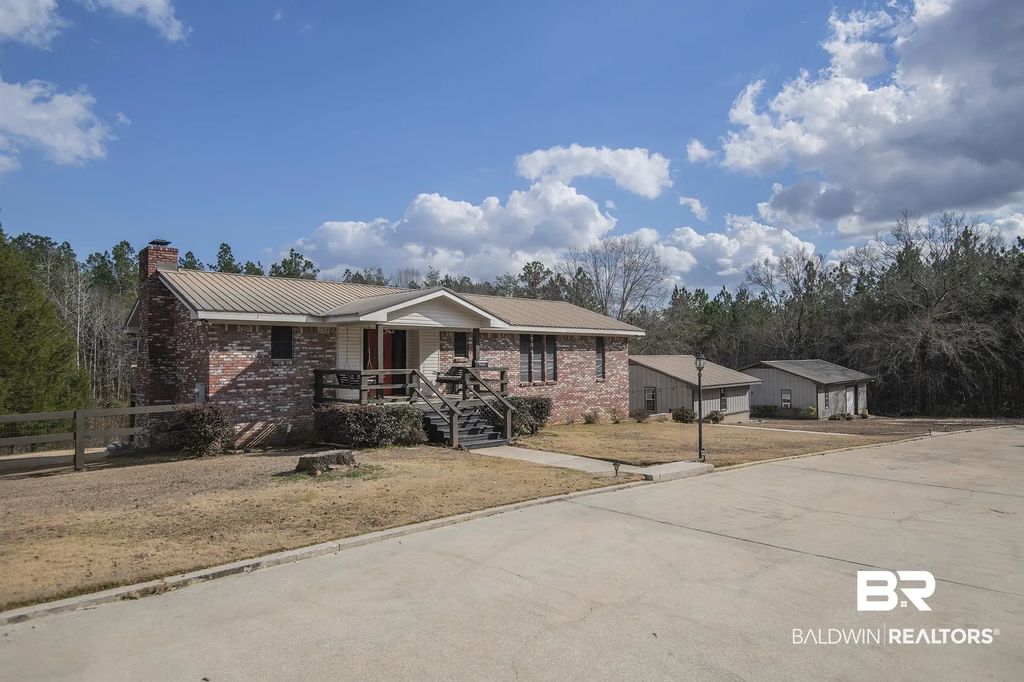 3030 Booneville Road, Atmore