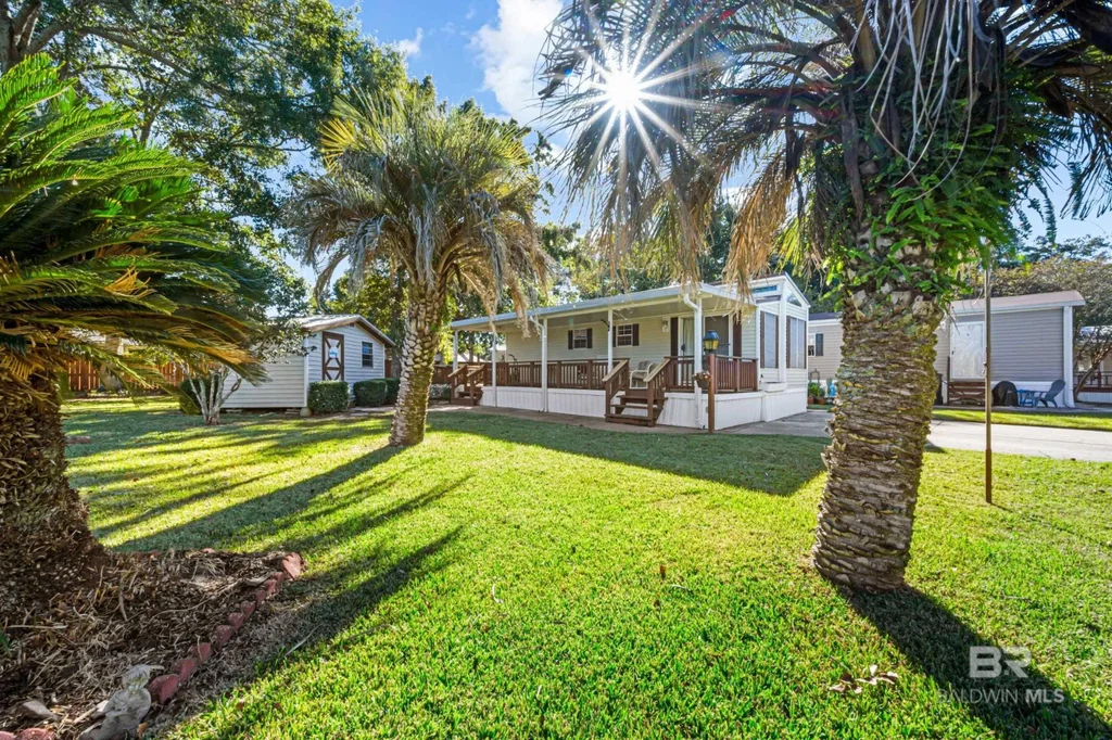 40 Buena Vista Drive, Lillian