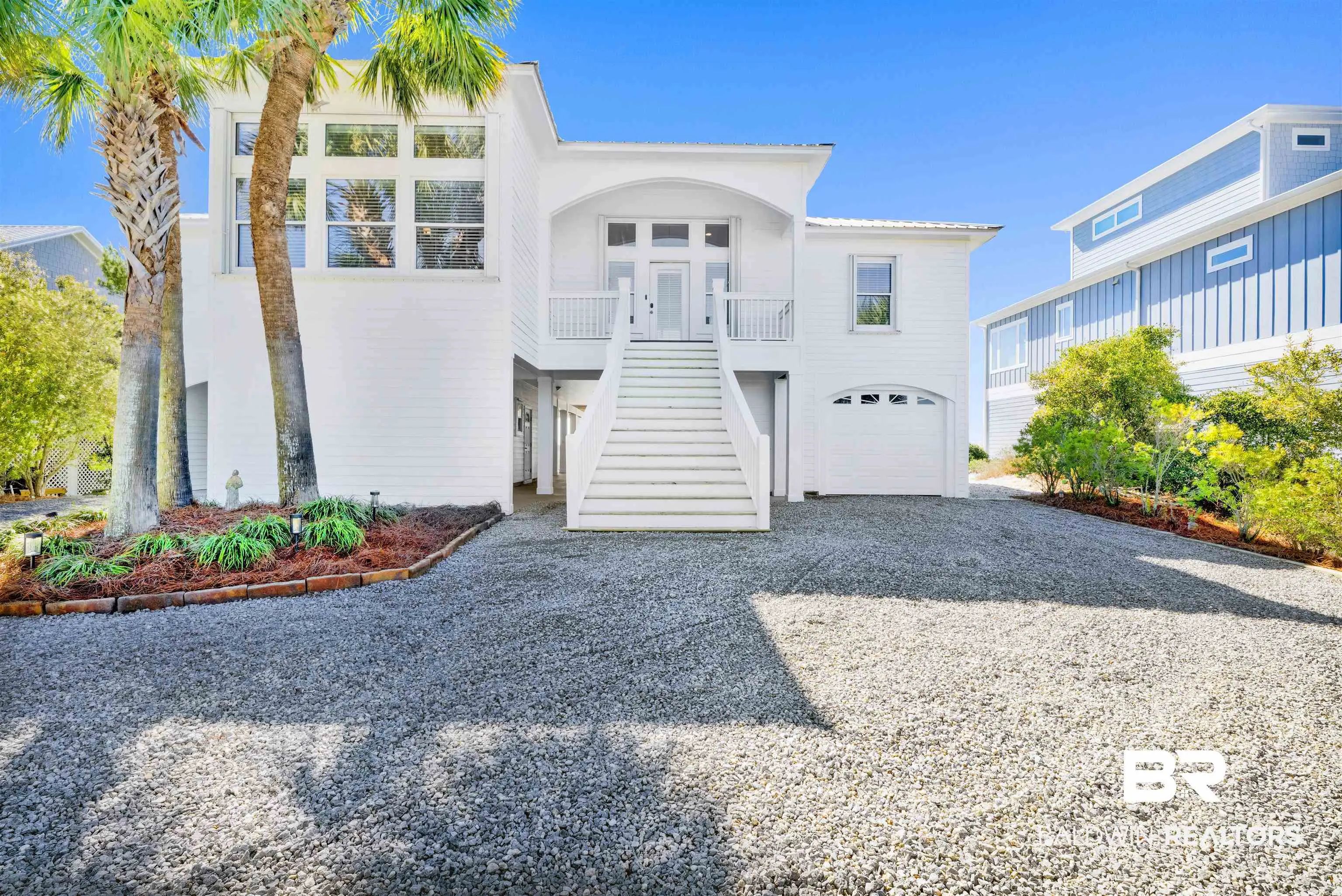 Photo of Listing #392673