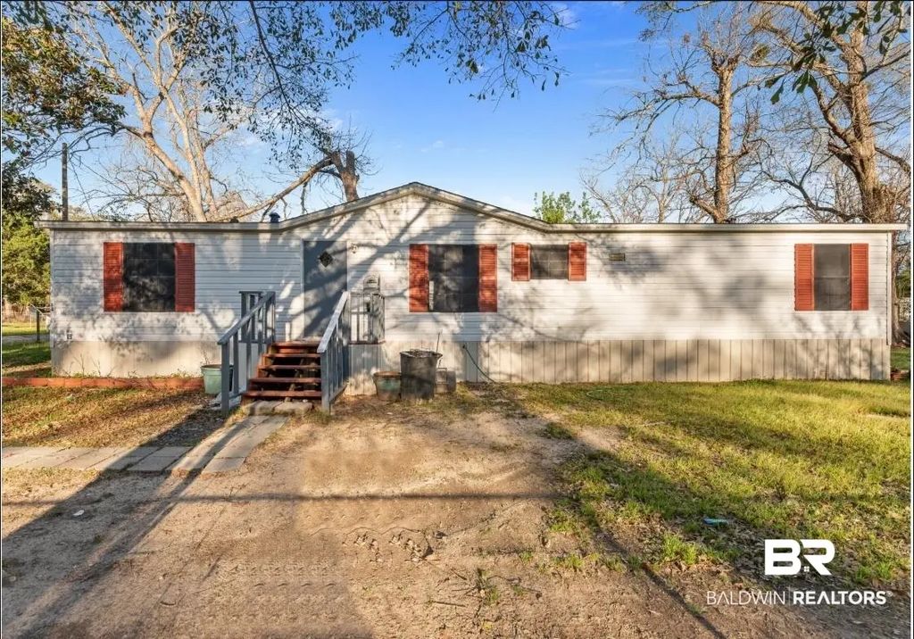 7695 Bermuda Drive, Semmes