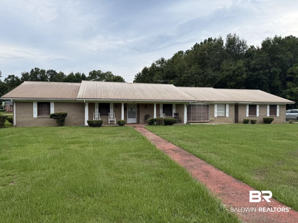 162 Bullard St, Atmore
