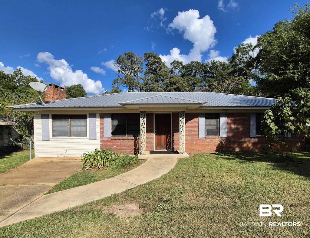 105 Elizabeth Street, Evergreen