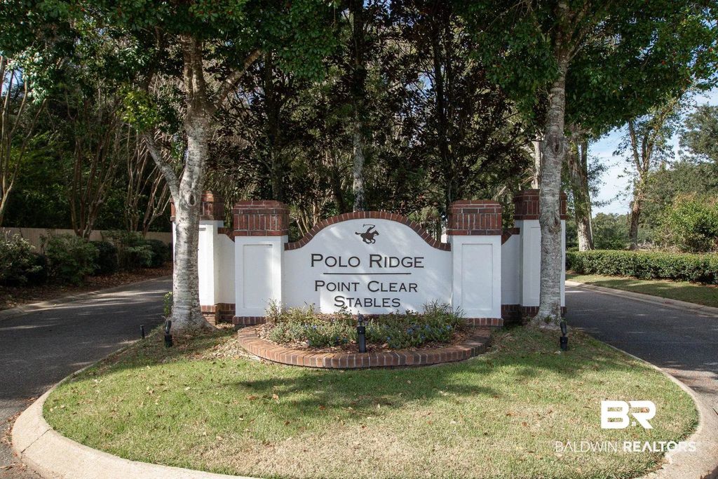 Saddlewood Lane, Fairhope