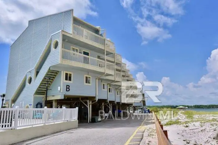 Photo of Listing #378239