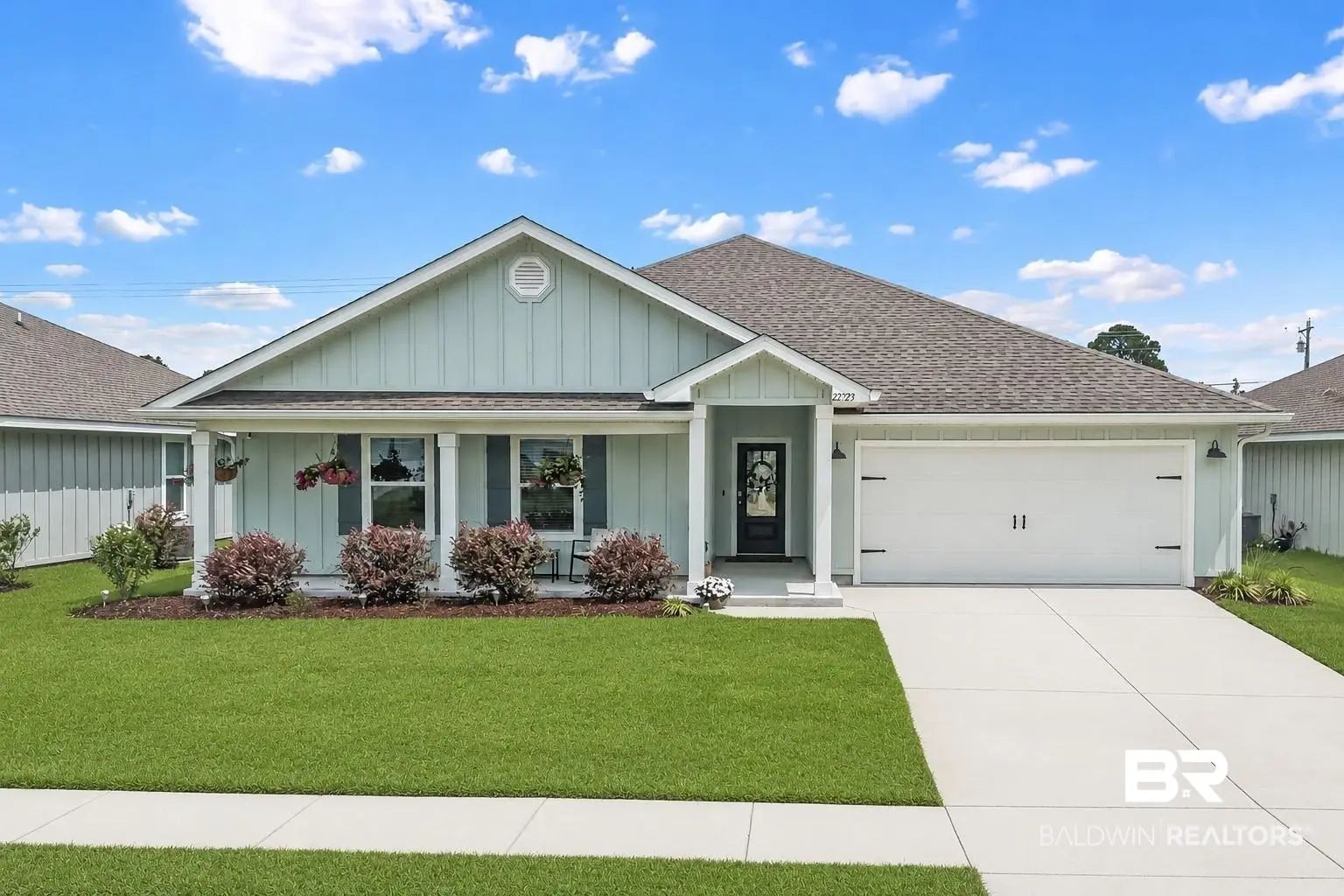 Photo of Listing #396808