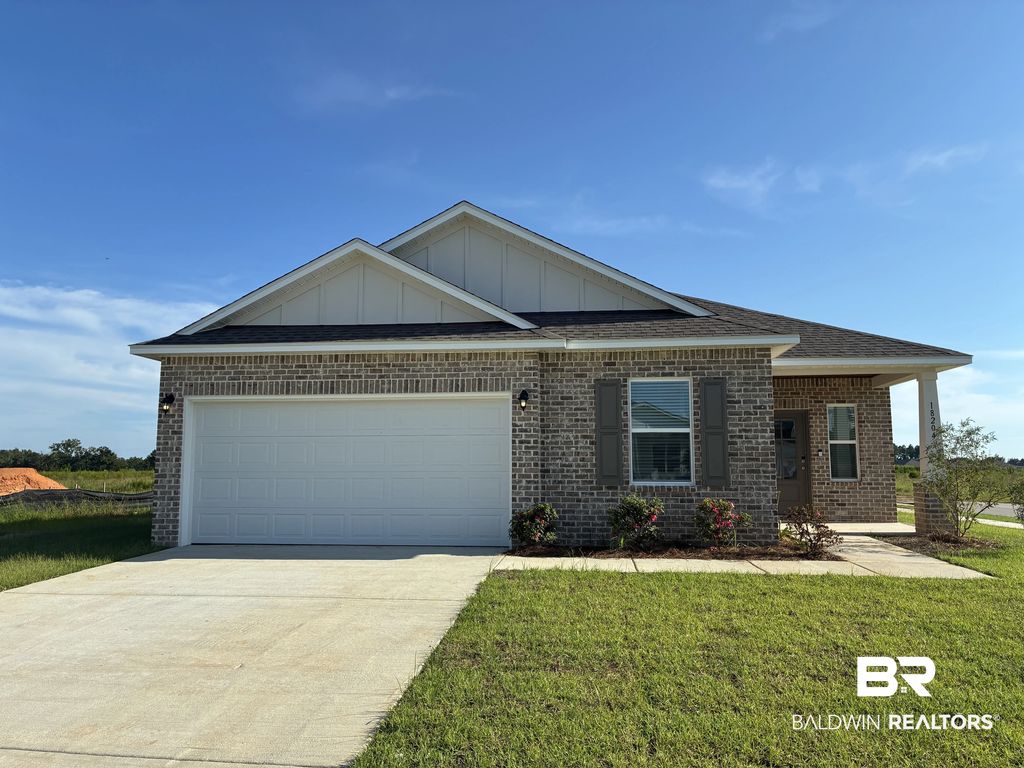 18204 Kent Circle, Foley