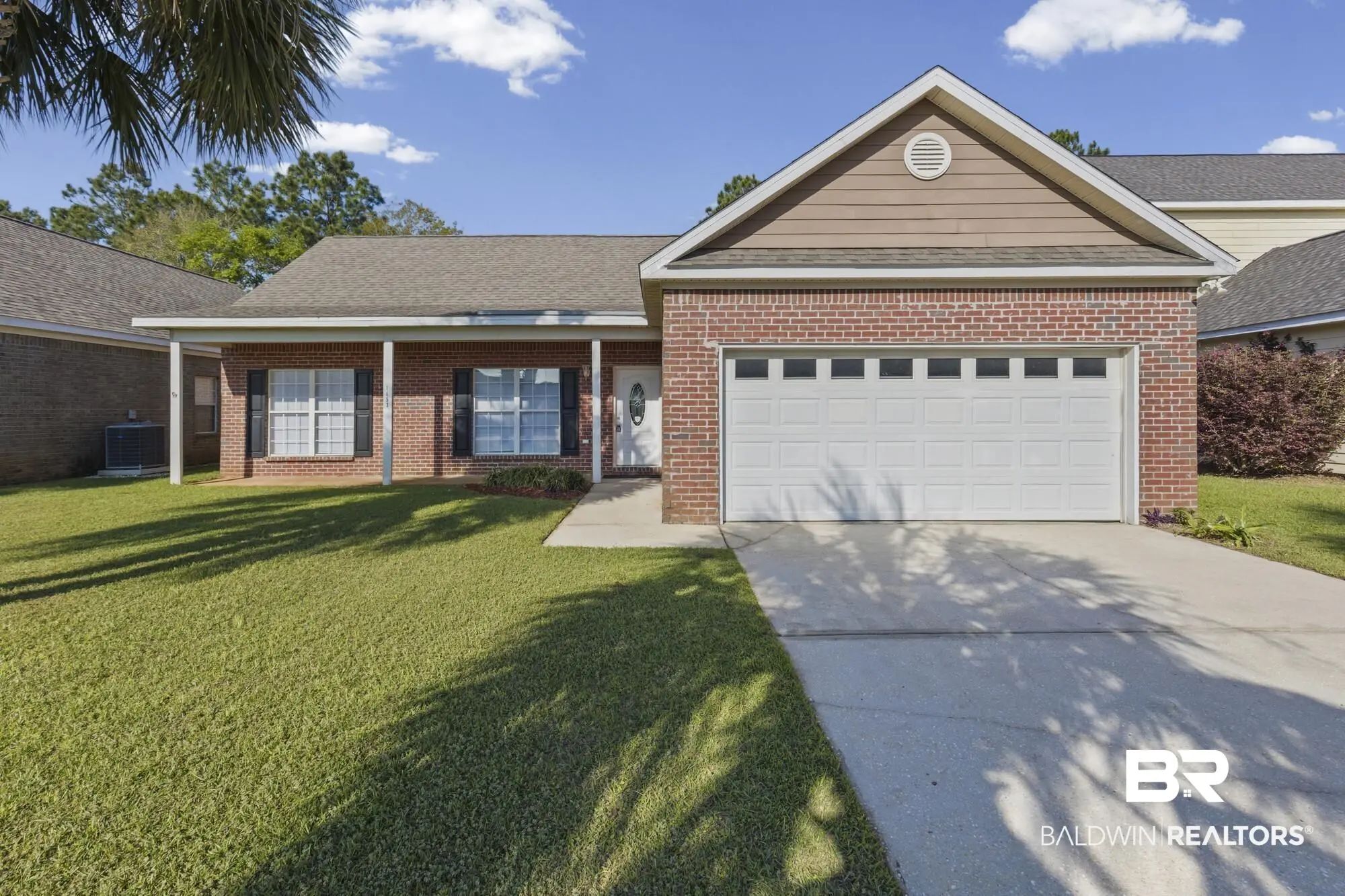 Photo of Listing #394392
