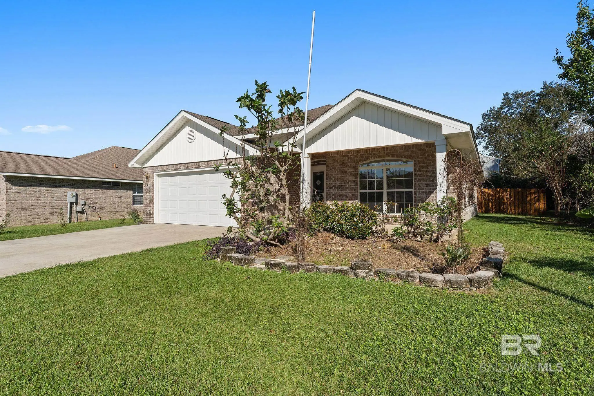 Photo of Listing #386503