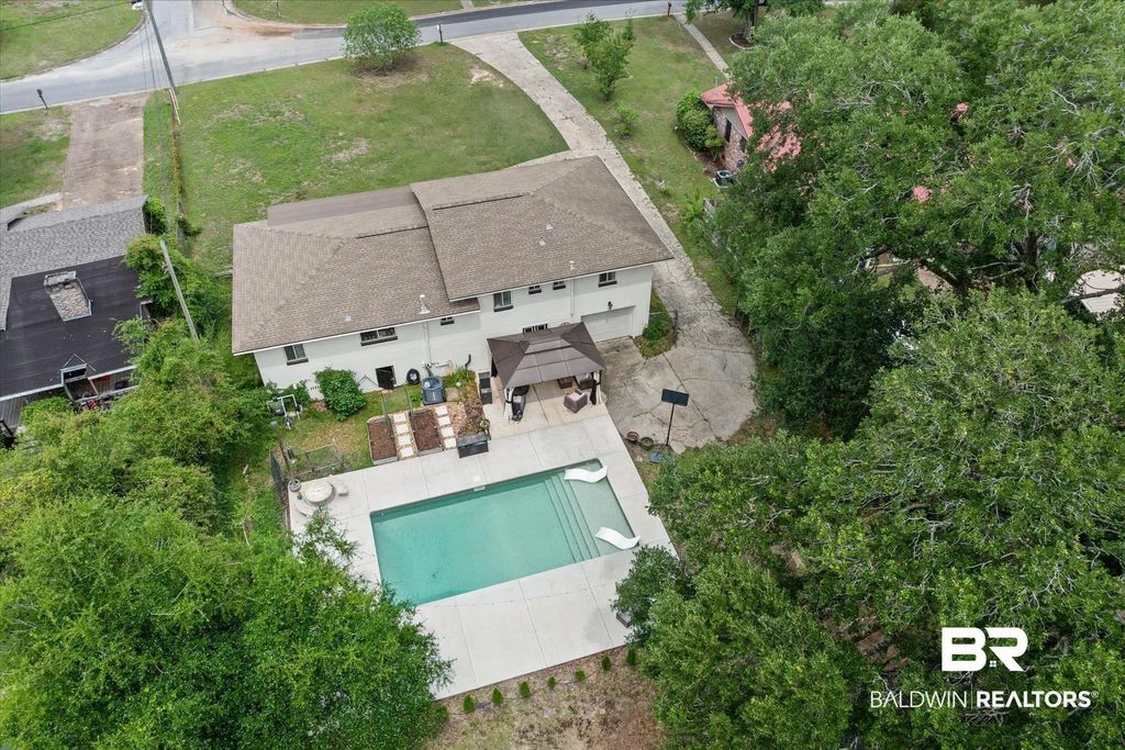 4213 E Shan Drive, Mobile