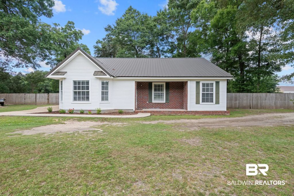 150 Dead Lake Rd, Creola