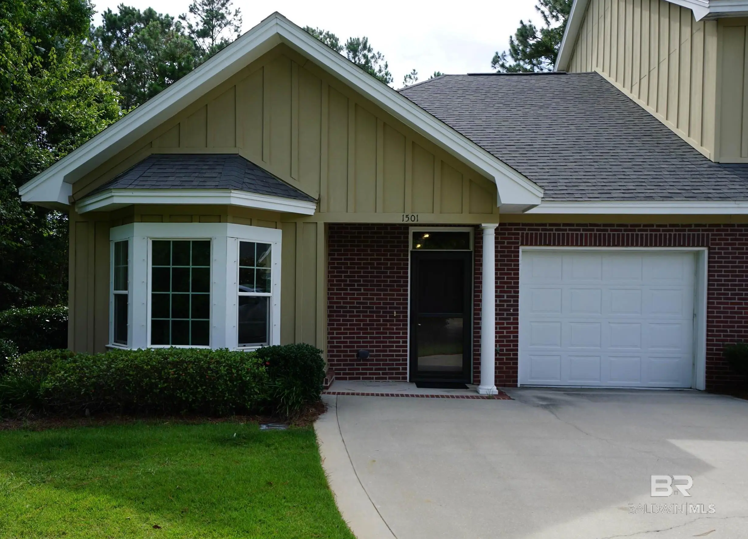 Photo of Listing #363938