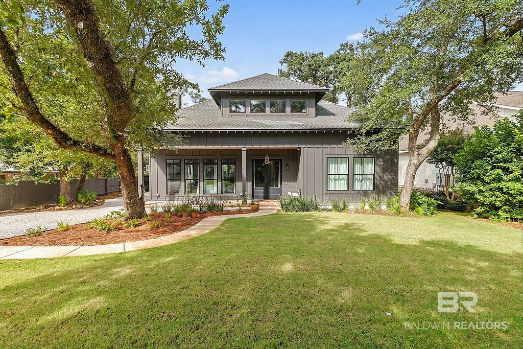 13 Echo Lane, Fairhope