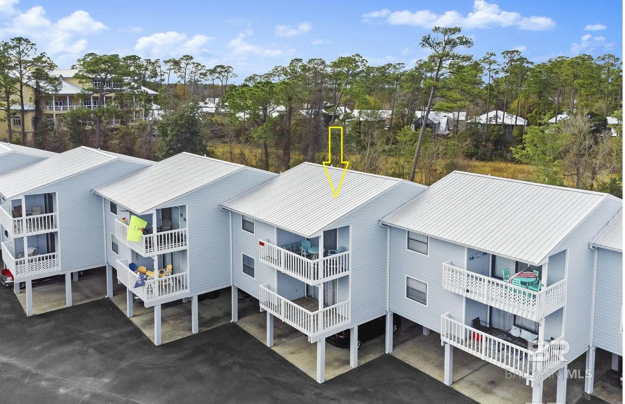 Photo of Listing #387340