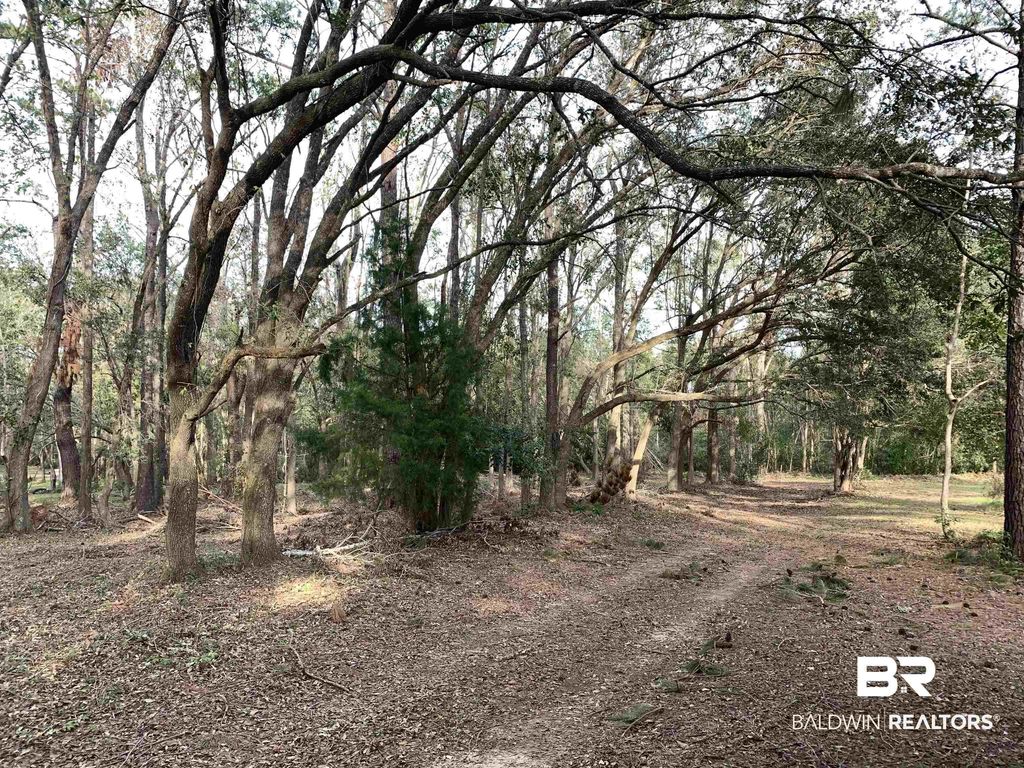 8789 County Road 11, Fairhope