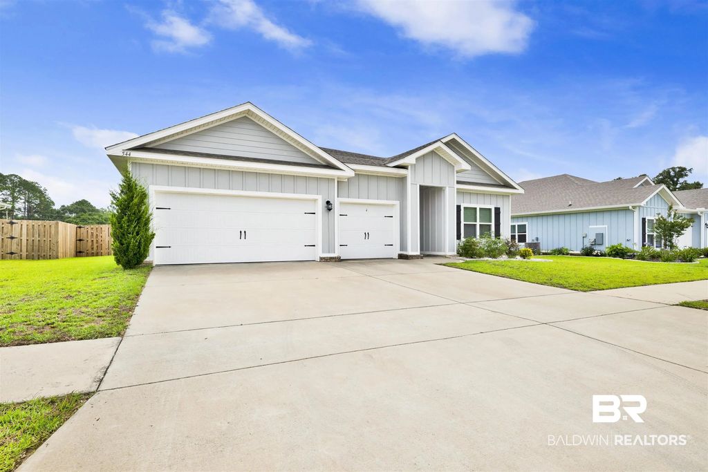 544 Golden Leaf Avenue, Fairhope