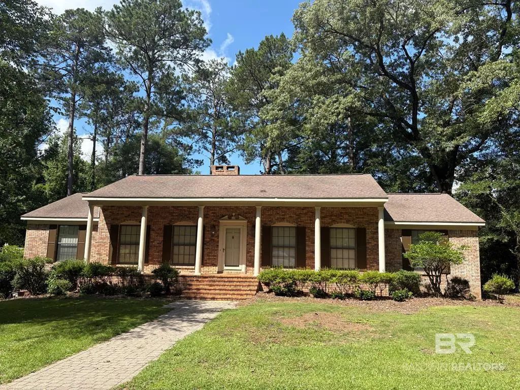 75 Vernon Drive, Monroeville