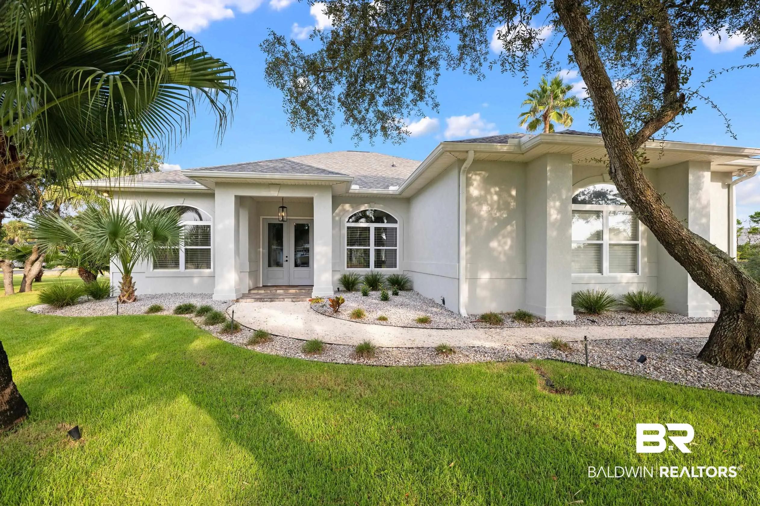 Photo of Listing #384489