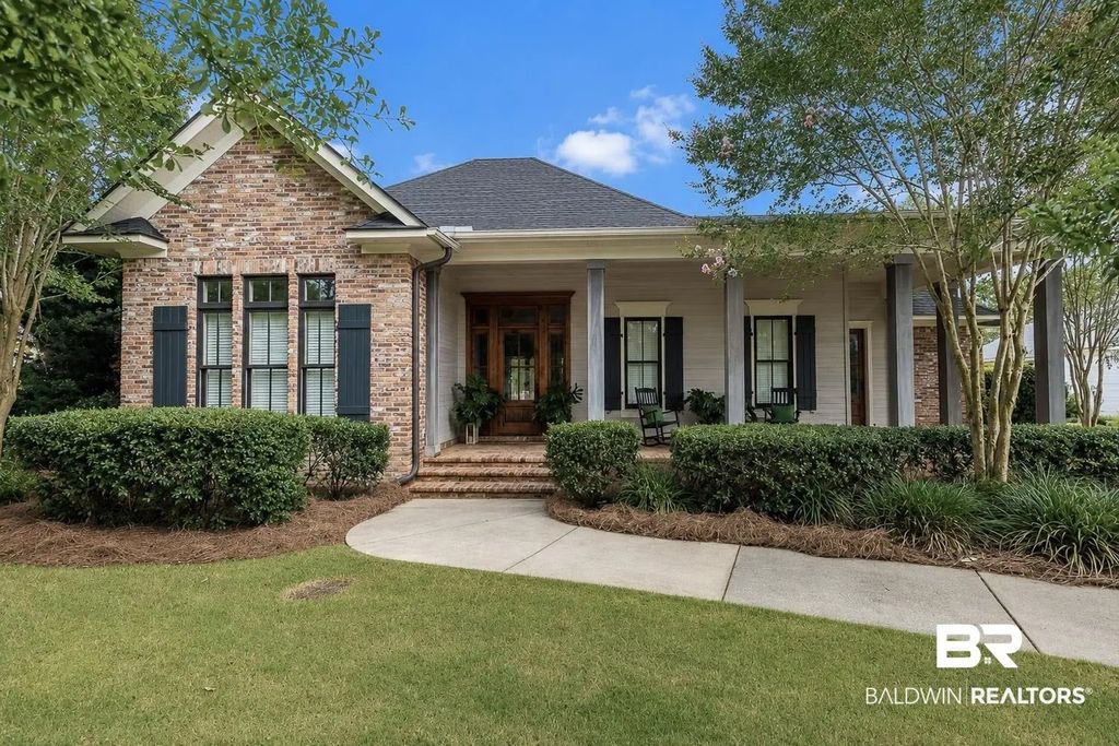 401 Sanctuary Cove, Fairhope
