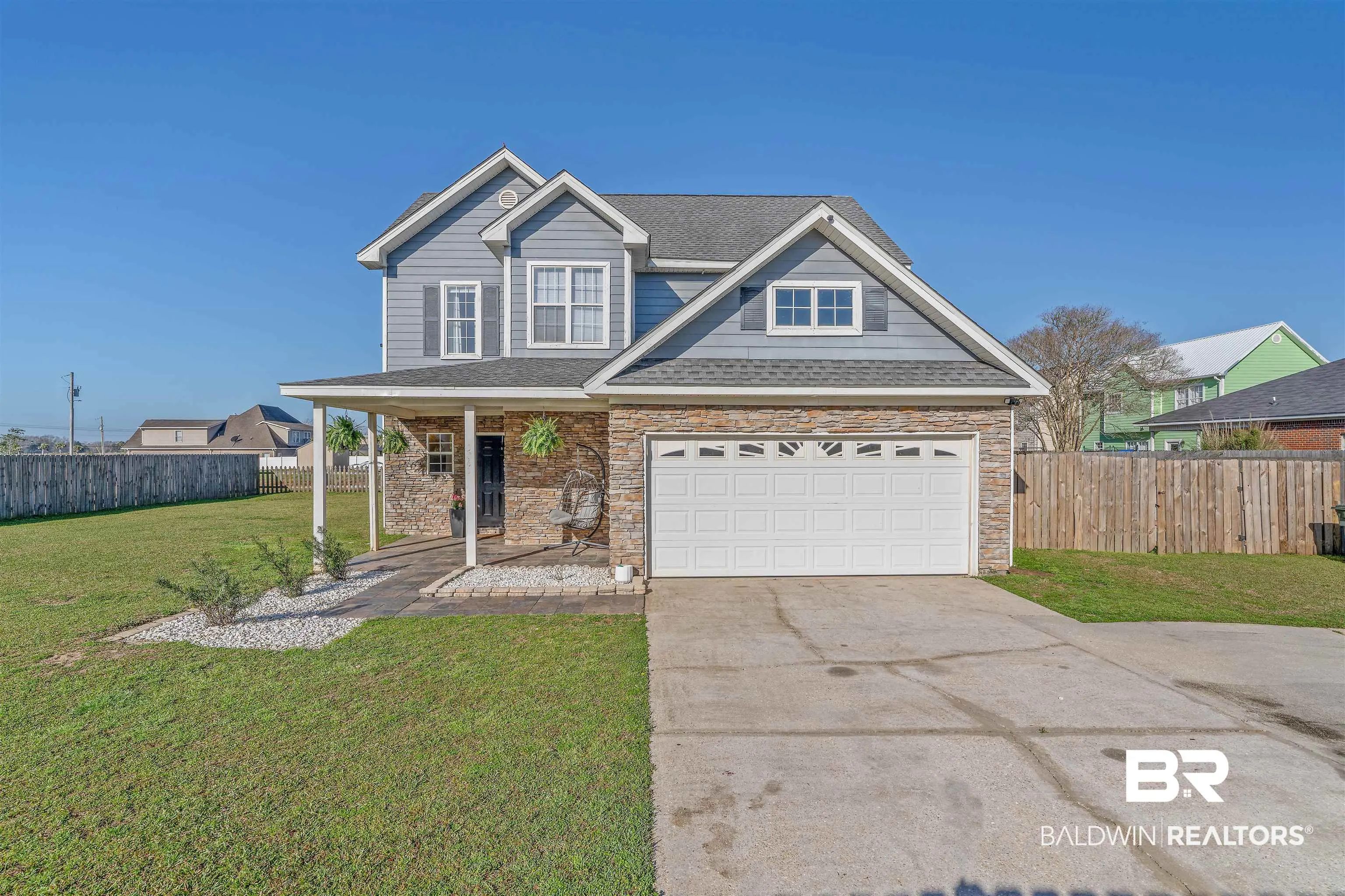 Photo of Listing #392841