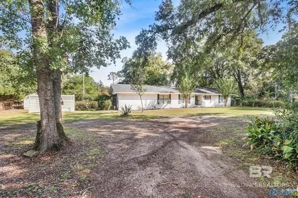 18743 Keller Rd, Foley