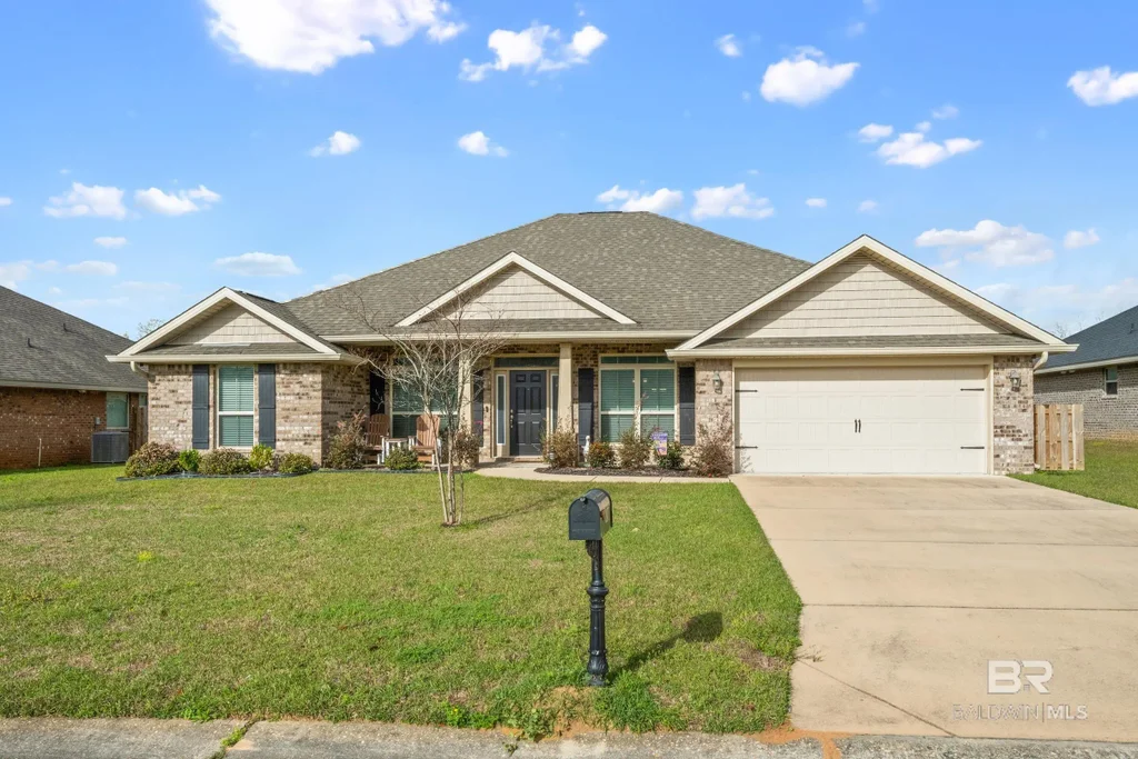 2477 Myrtlewood Drive, Foley