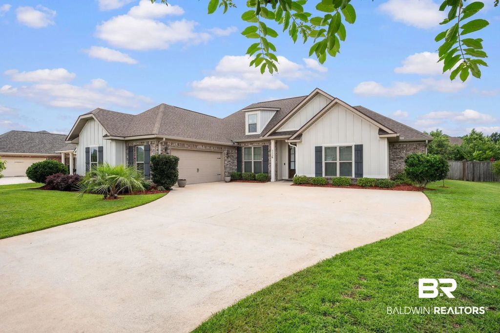 8839 Longue Vue Boulevard, Daphne