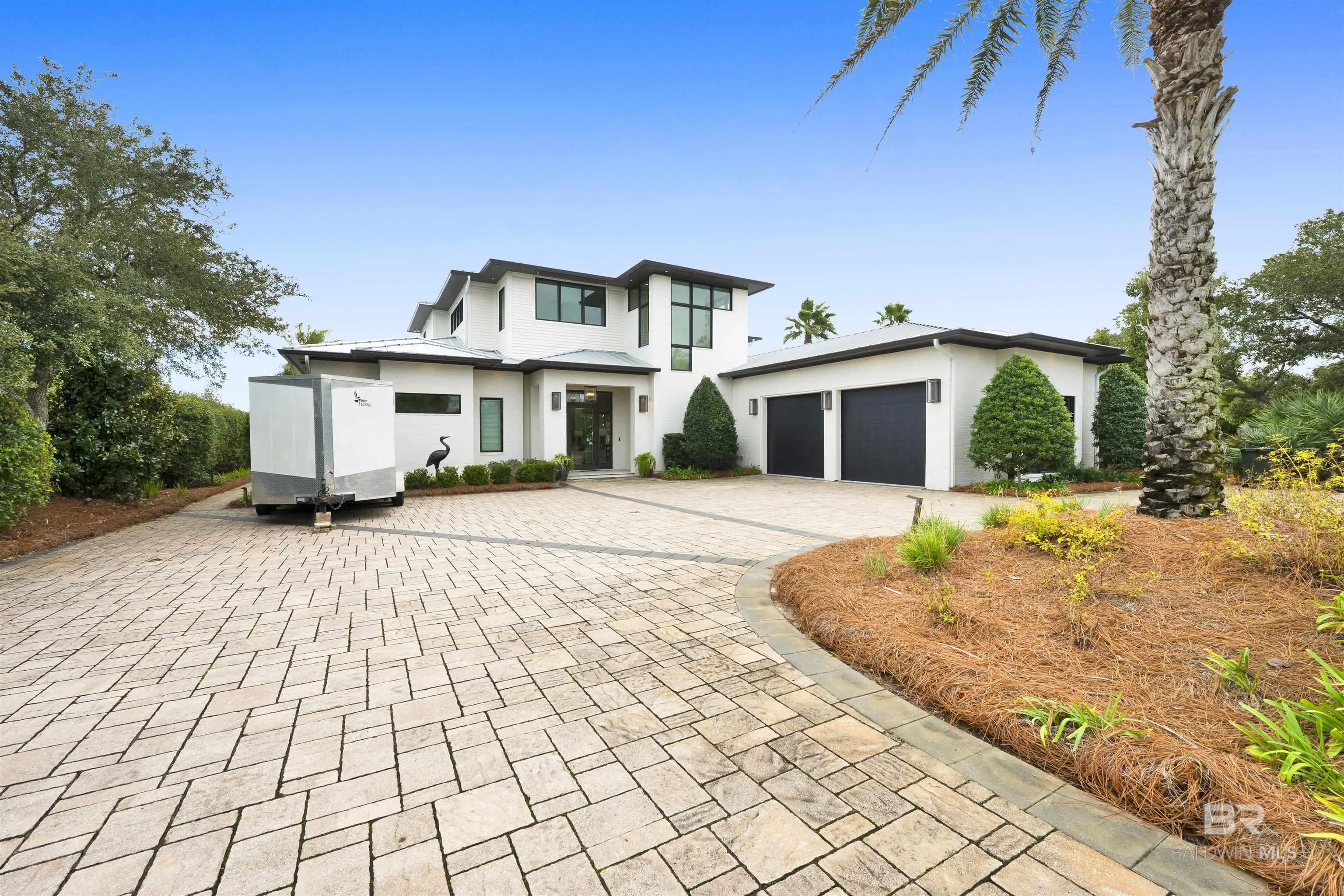 Photo of Listing #389661