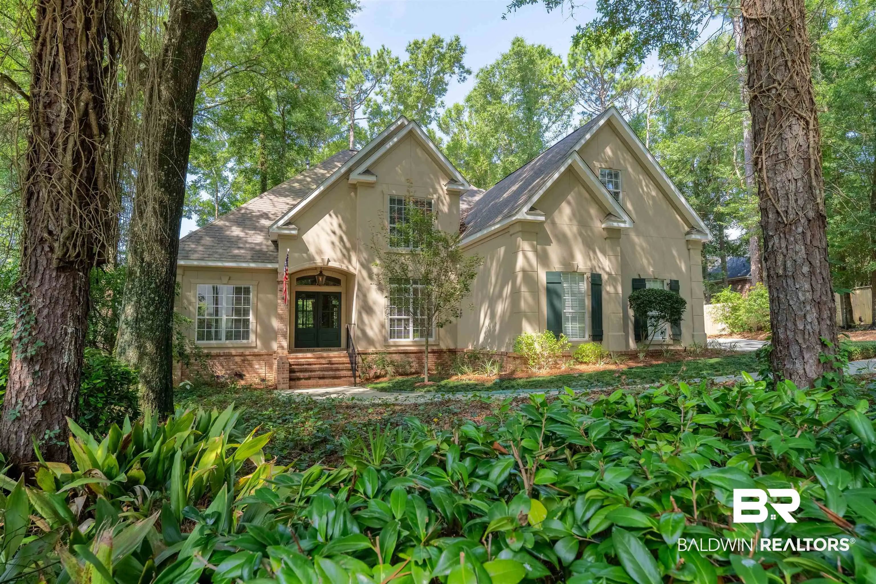 Photo of Listing #393449