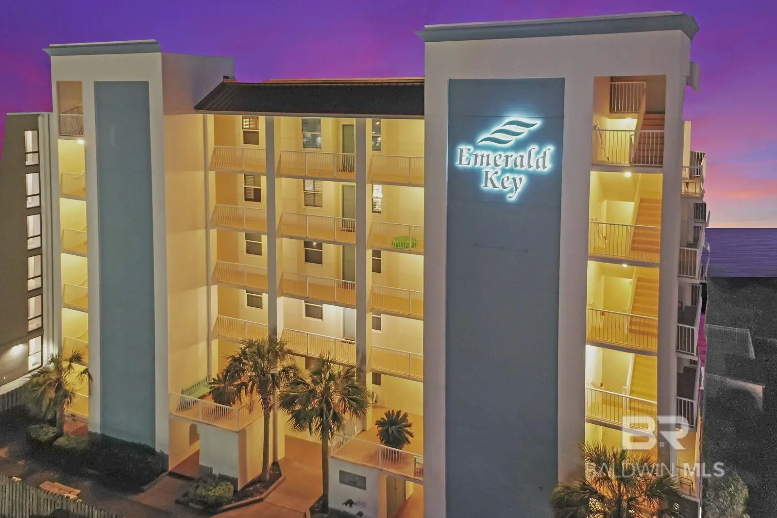 Photo of Listing #380836