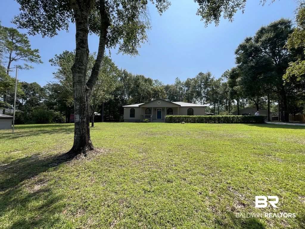 32998 Juniper Road, Seminole