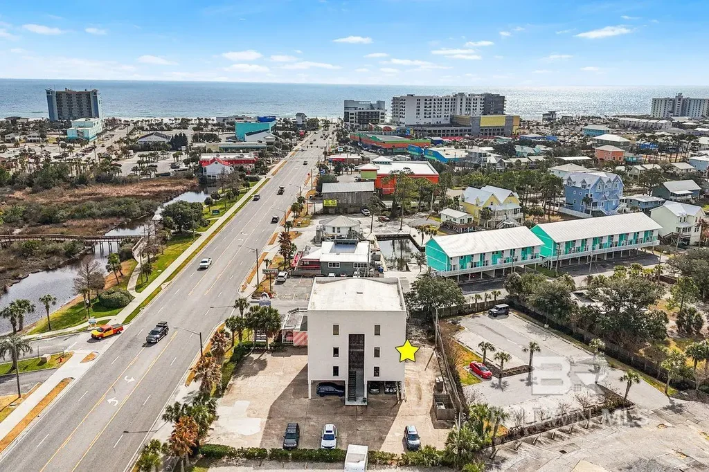 613 Gulf Shores Parkway, Gulf Shores