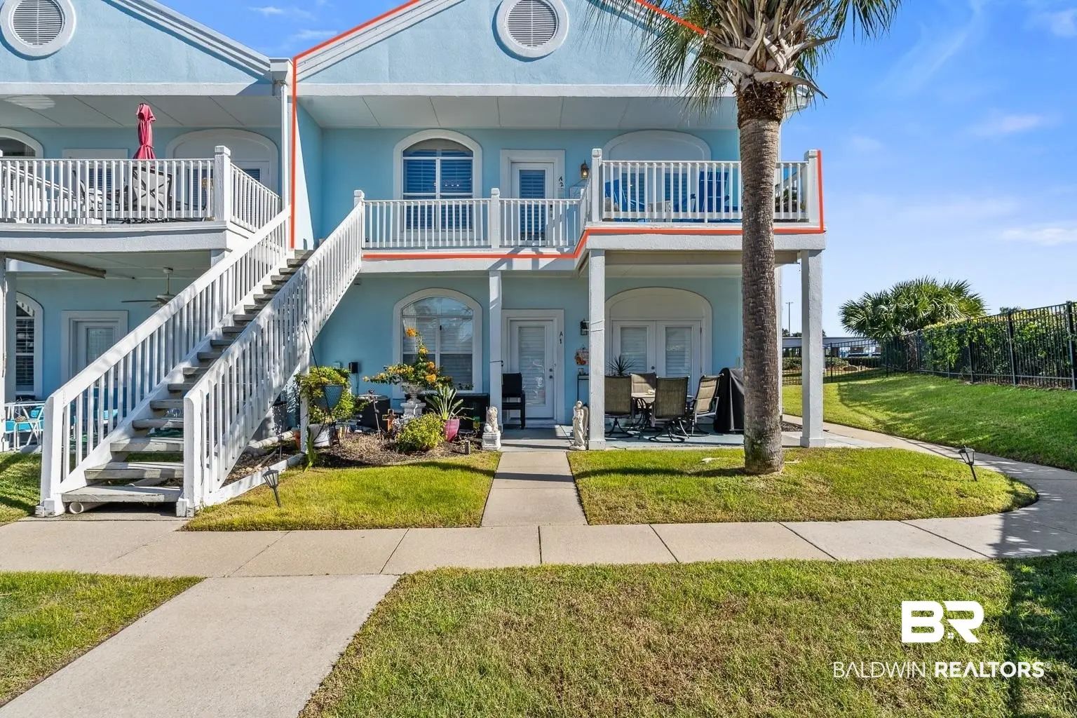 Photo of Listing #383702