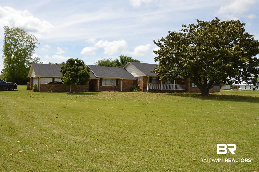 16423 John Bauer Road, Summerdale