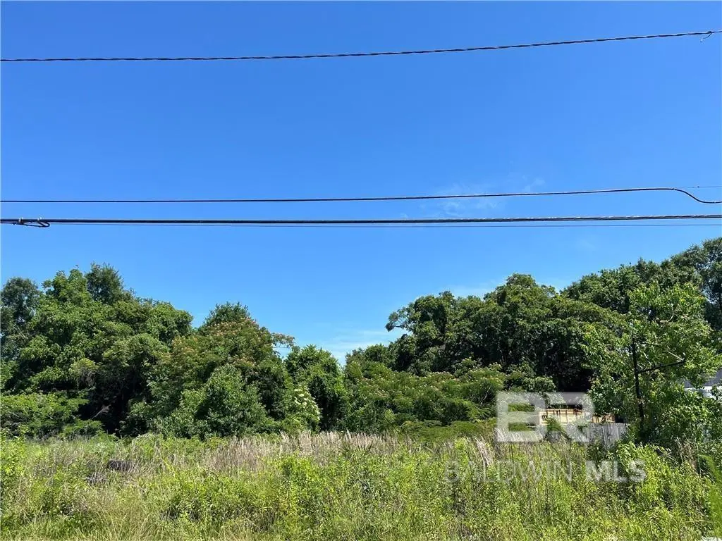 771 Holcombe Avenue, Mobile