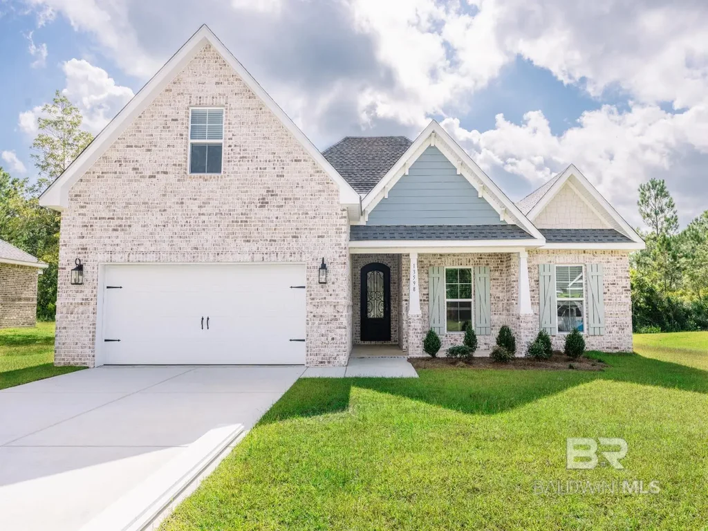 24025 Peppermint Street, Elberta