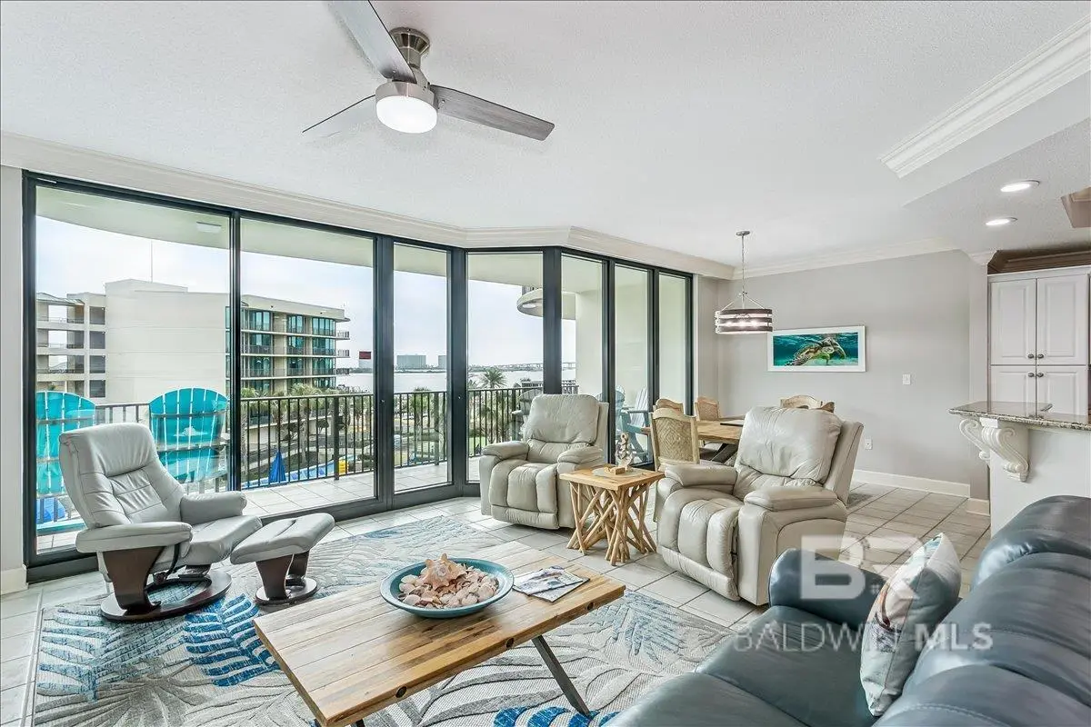 Photo of Listing #392796