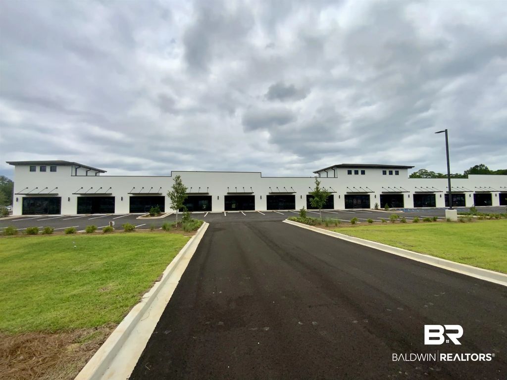 1100 Us Highway 31, Bay Minette