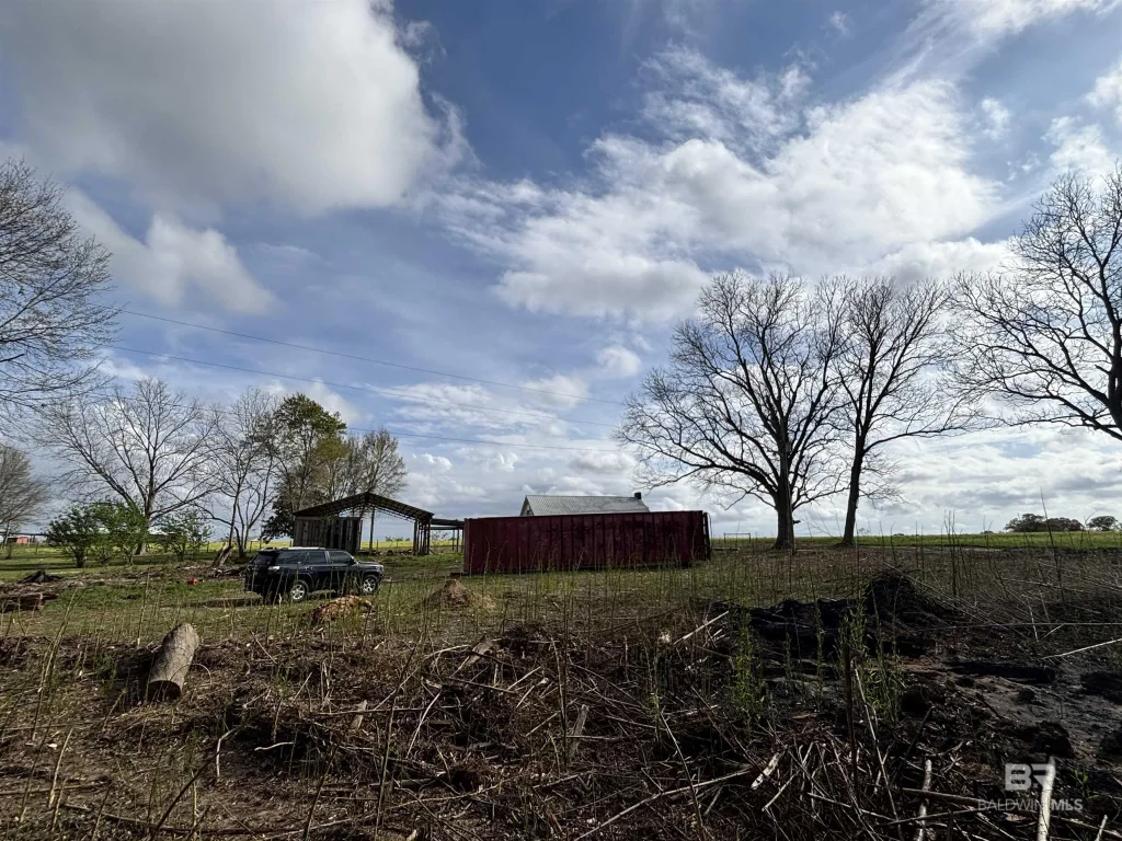 26386 Us Highway 90, Robertsdale