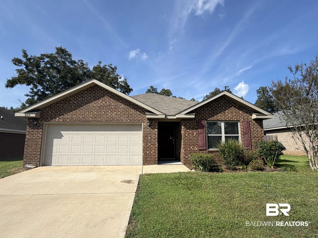 1612 Abbey Loop, Foley