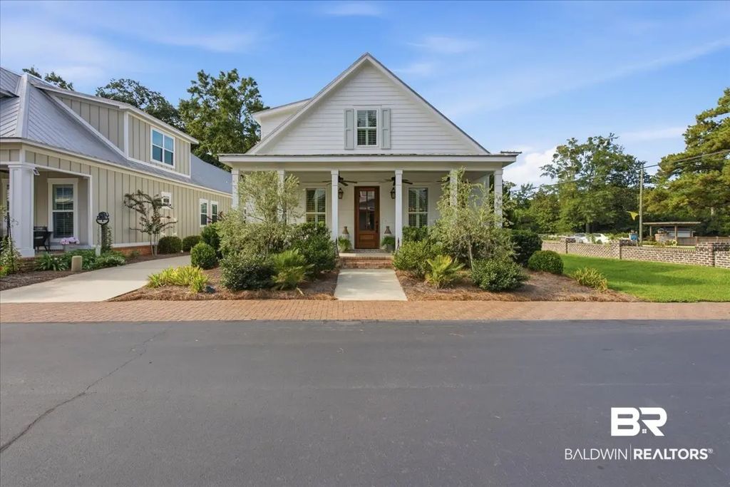 28 Bay Pointe Ct, Fairhope