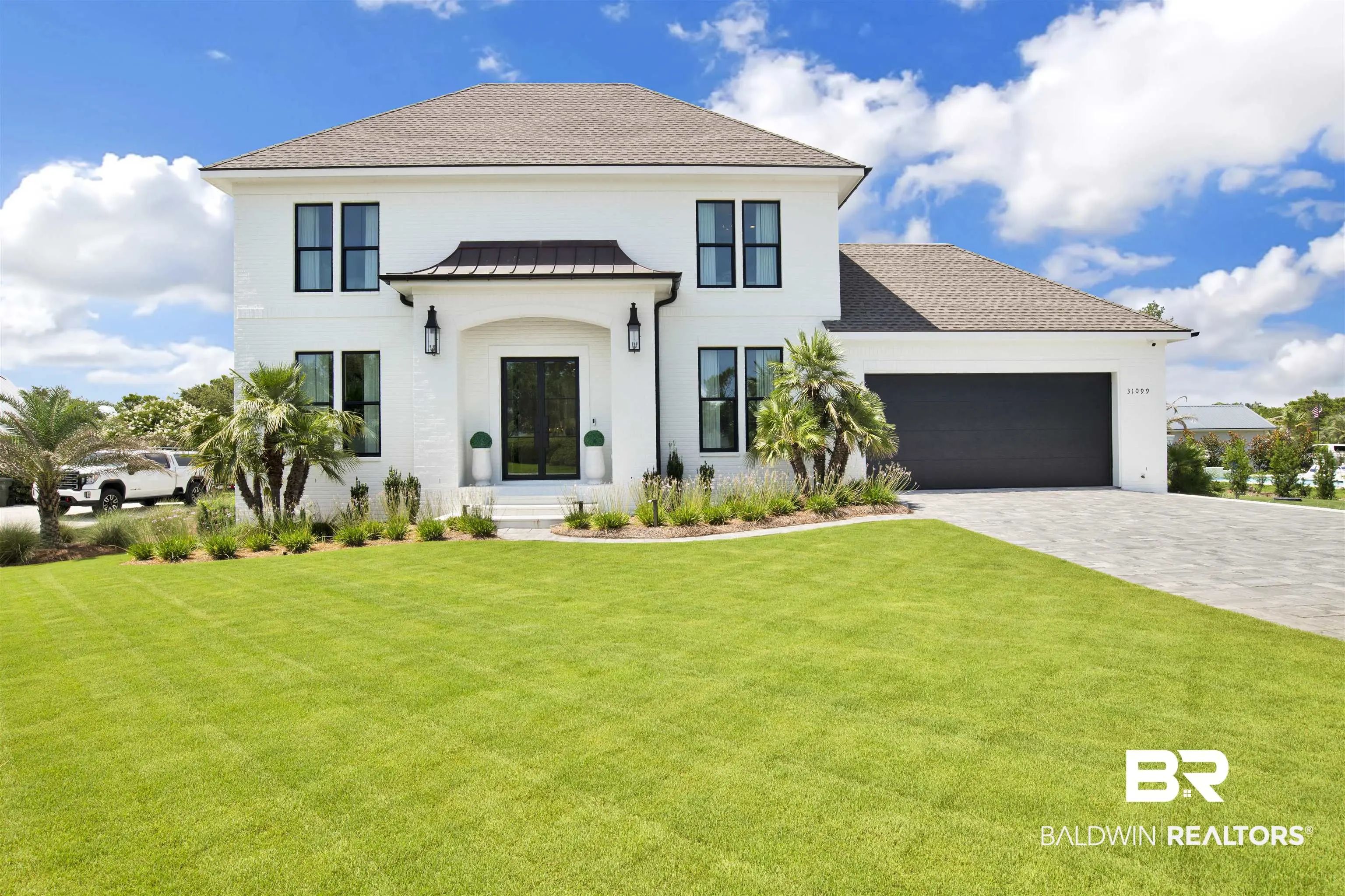 Photo of Listing #390310