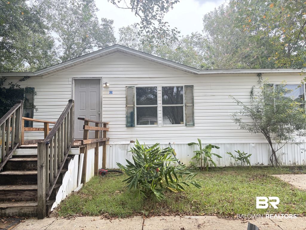 24678 Oak View Court, Loxley