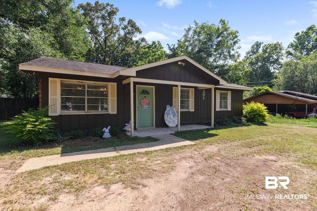 11233 Old Moffat Road, Wilmer