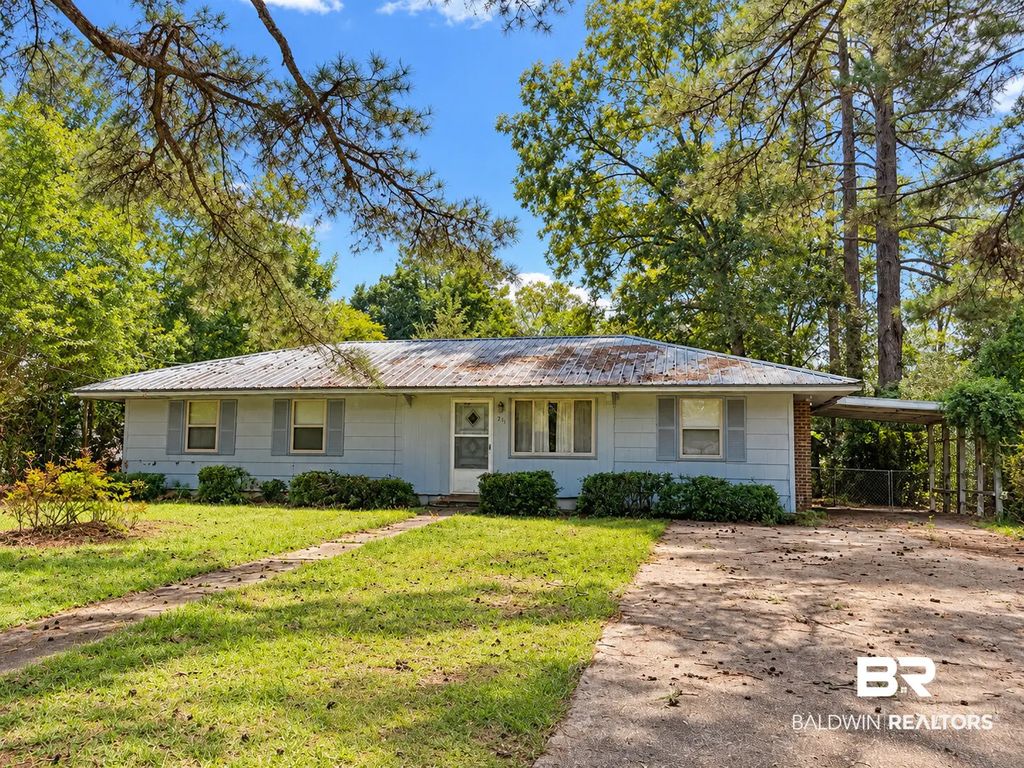 211 Dawson Street, Brewton