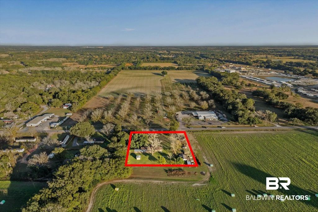 8970 Grand Bay-wilmer Road, Grand Bay