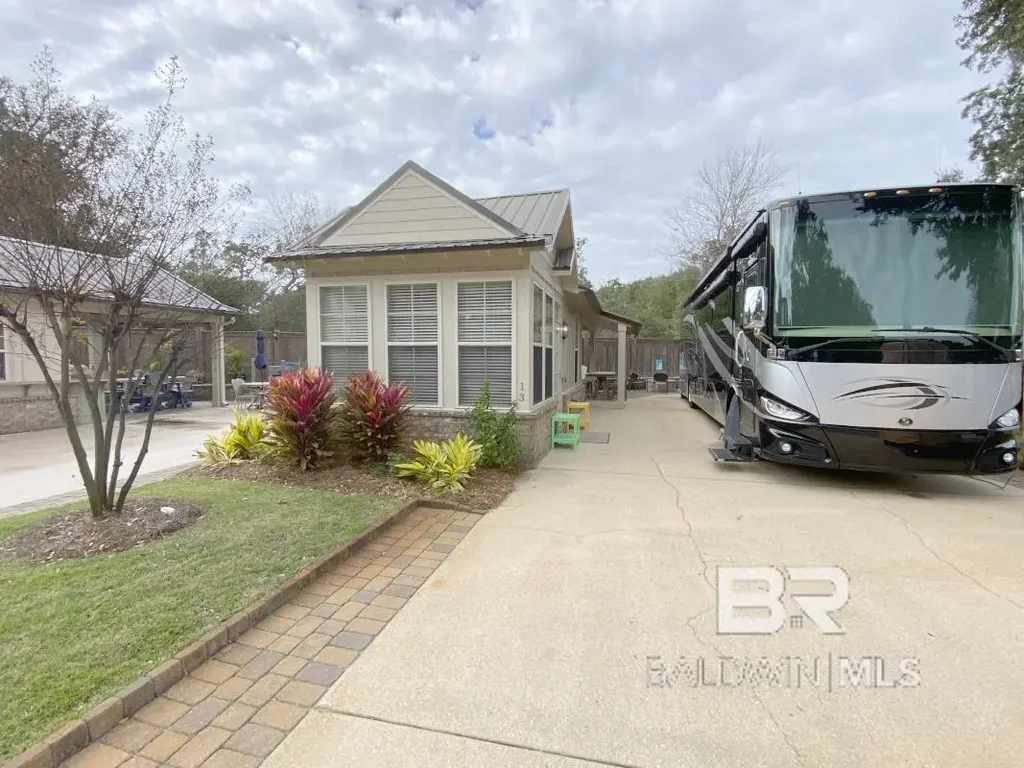 28888 Canal Road Unit 13, Orange Beach